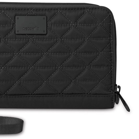 Pacsafe RFIDsafe W200 RFID-Blocking Travel Wallet (Black) - Picture 1 of 5